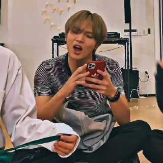 🤑 emoji haechan ni bg @arasopunya Telegram sticker 6 of 100