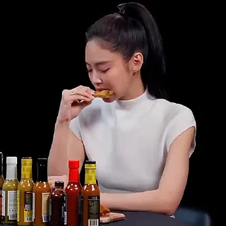 🥟 emoji Kim Jennie :: @gifceline Telegram sticker 18 of 51