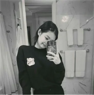 Sticker from Jennie dark