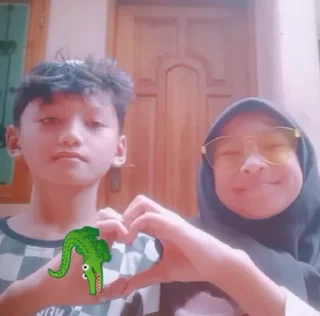 Sticker from @azeacans yg buat😏