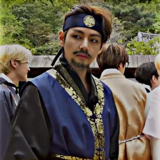 🤴 emoji 迎 𝐊𝐈𝐌 𝐓𝐀𝐄𝐇𝐘𝐔𝐍𝐆 [ @sebatcrot ] Telegram sticker 16 of 100