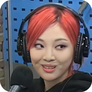 💇 emoji kpopmeme girl-kalilakaciww Telegram sticker 17 of 28