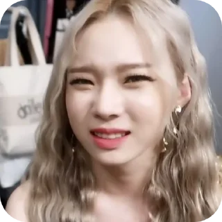 💇 emoji kpopmeme girl-kalilakaciww Telegram sticker 19 of 28