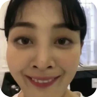 💇 emoji kpopmeme girl-kalilakaciww Telegram sticker 12 of 28