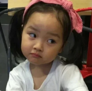 Sticker from Ara's stic-pack (@xdbmusicbot)
