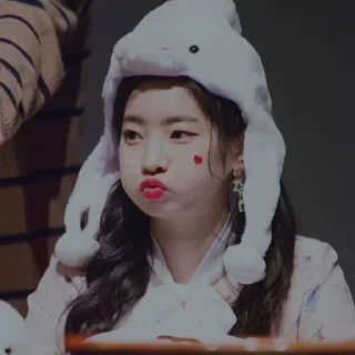 🌻 emoji Dahyun dark-@cutejurnall Telegram sticker 6 of 21