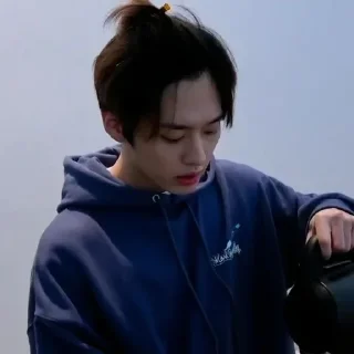 Sticker from Ꮺ @skz_stickers Ꮺ