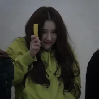 Sticker from heejin dark – @freyzie