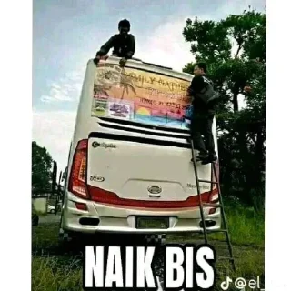 Sticker from @stickermemeindonesia meme aja