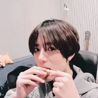 🍚 emoji BEOMGYU TXT – @FREYZIE Telegram sticker 21 of 30