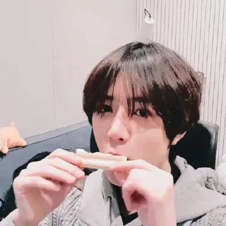 🍚 emoji BEOMGYU TXT – @FREYZIE Telegram sticker 18 of 30