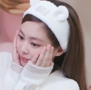 🌷 emoji jennie kim @softybluee Telegram sticker 18 of 38