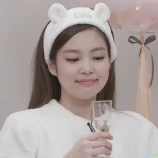 🌷 emoji jennie kim @softybluee Telegram sticker 20 of 38