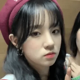🤠 emoji SONG YUQI by @madmotha ☀️ Telegram sticker 21 of 26