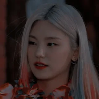 🦄 emoji yeji-@milkyxxway Telegram sticker 6 of 29
