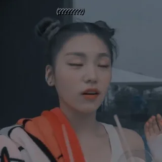 🦄 emoji yeji-@milkyxxway Telegram sticker 23 of 29