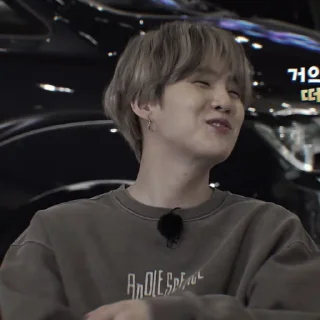Sticker from ﹟𝐘𝐎𝐎𝐍𝐆𝐈 : @J0RGAV