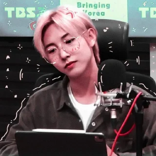 Sticker from ༺ @RENJUN02 ༻