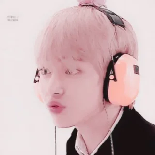 🍓 emoji taehyungie ◡̈ – @j0rgav Telegram sticker 9 of 65