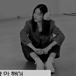 Sticker from KIM MINJU DARK @minjuhhere