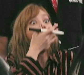 🤪 emoji lisa meme Telegram sticker 22 of 50
