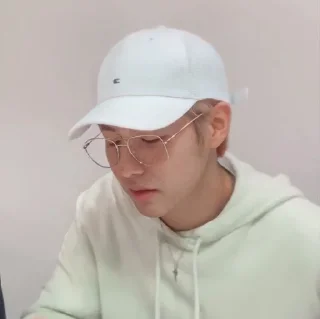 Sticker from Renjun by @stickernct