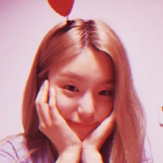 🌷 emoji Hwang Yeji @kiwtikel Telegram sticker 19 of 20