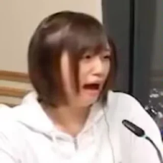 🤨 emoji 高桥李依 Telegram sticker 8 of 9