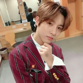 🦊 emoji renjun by @stickernct Telegram sticker 17 of 27