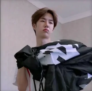 😕 emoji Yibo Telegram sticker 10 of 13