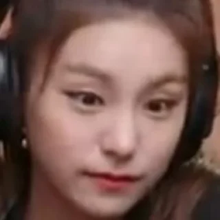 😯 emoji ITZY~~~ Telegram sticker 22 of 75