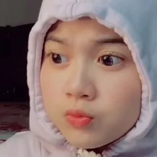 🏃‍♀ emoji una 🦄 Telegram sticker 17 of 19