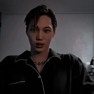 Sticker from EXO KAI by @SEOCOLOGY