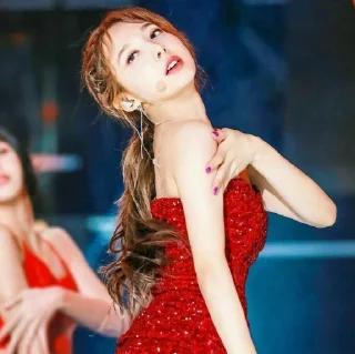 Sticker from IM NAYEON ㅡ by @taerastickers