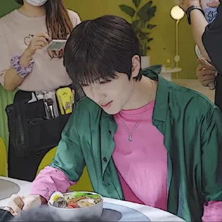 Sticker from [ 🎨 ] 박지성 :: @stickernct