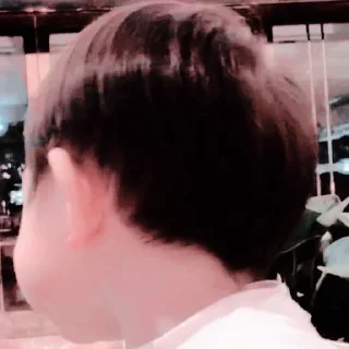 Sticker from baby yuan @nightshit