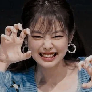 🧸 emoji ◌ ˖࣪ ᥲrᥲᥲᥣᥒᥱ𝗍ᥲ @aaddiict ᵎ ʾ Telegram sticker 2 of 40