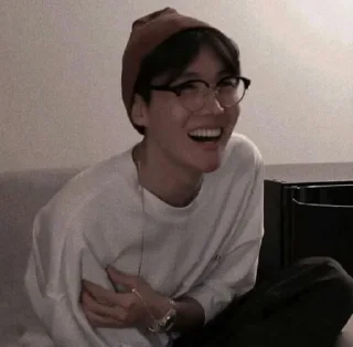 😄 emoji JUNG HOSEOK @HOPECRESCENT Telegram sticker 9 of 31