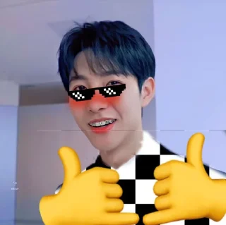 😍 emoji Juan Telegram sticker 13 of 16