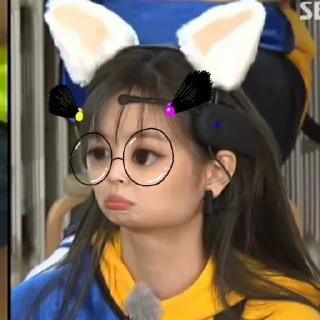 Sticker from ㅤ       ⋆ જ jennie snow ☆ @zrylly જ ⋆