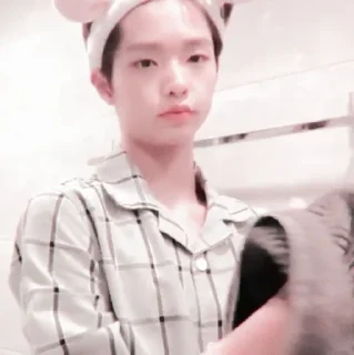 🍓 emoji Dongpyo @stickpickkr Telegram sticker 6 of 25