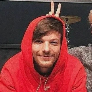 Sticker from Louis Tomlinson @stickersmania2