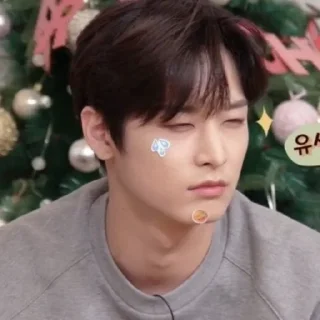 Sticker from muka juyeon @ade2aja