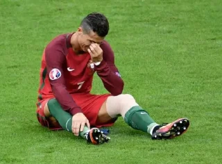 😭 emoji Football Telegram sticker 14 of 24