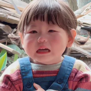 😢 emoji GIAO LƯU: @EMBEBICHAO Telegram sticker 1 of 53