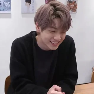 Sticker from SOOBIN TXT @SEMPENA