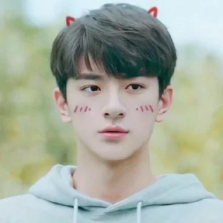 ☺️ emoji Lin Yi Telegram sticker 14 of 40