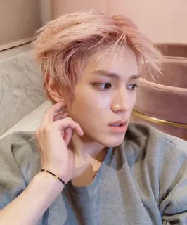 🦅 emoji taeyong Telegram sticker 21 of 25