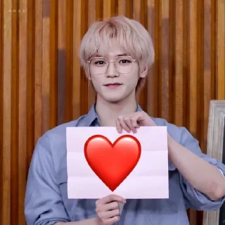 🦅 emoji taeyong Telegram sticker 16 of 25