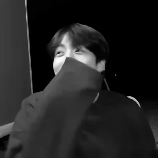 Sticker from 𝗥𝗔𝗥𝗘 𝗦𝗛𝗜𝗧💋! - @WOMANIZERJEON